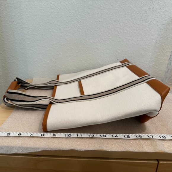 🍓New🍓 Spacious, Lightweight Neiman Marcus Canvas Tote - Brown Stripe - Picture 9 of 10